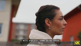 Mommy4k. this hot mom seduced her stepdaughter's boyfriend and doesn't remorse it