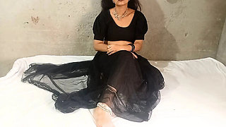 Desi Girlfriend Doggy Style Fuck - Hot Indian Bhabhi Hardcore