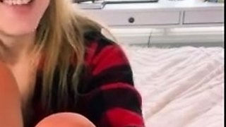 Sexy amateur in lingerie has hot and nasty solo action