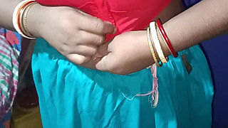 Indian desi girl enjoys sex