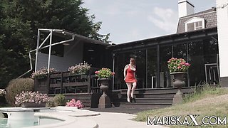 Angelic Lucia's hardcore action