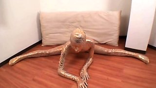 Blonde amateur teen blowing and toying pussy at home