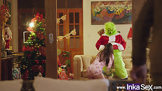 Grinch and Victoria Camargo Dirty Christmas and Fuck in the Anus
