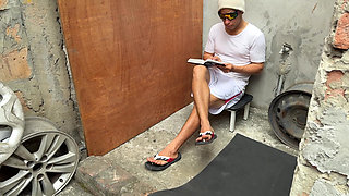 Blowjob and intense sex with the used spare parts vendor on the street