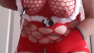 On Christmas Eve, the Snowgirl Hot Masturbates