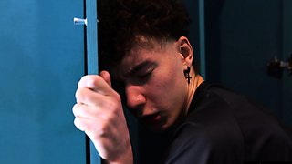 Tattooed Gay Satisfies Bottom Ass