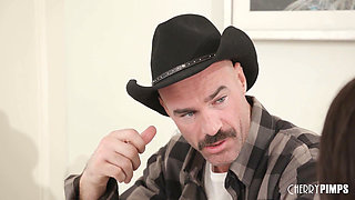 Step Daddy Fucks Stepdaughter After Ma Ran Away!