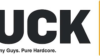 STUCK4K. The doorway was too diminutive for the bootylicious ultra-cutie to undergo