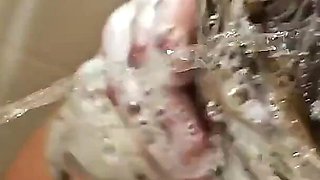 Pee on My Head When I Washed My Hair Plus Blowjob When I Pee