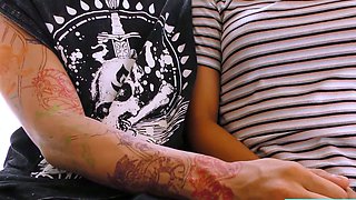 Amateur Thai MILF picked up for a ride