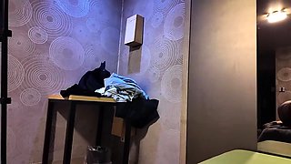 무인호텔 복도에서 기어다니는 야노변녀