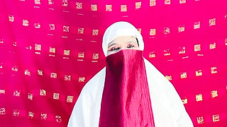 Doctor Fucks Desi Aunty