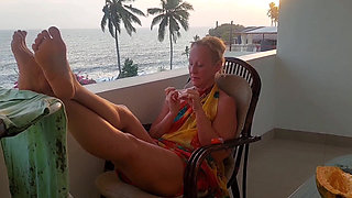 Amateur Blonde Mature Wife Enjoys Sex Nude