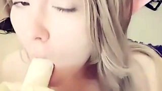 Blonde teen vicki toy fuck her shave sex holes