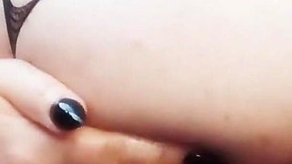 Real Amateur Fucks Her Tight Little Asshole but a Dildo