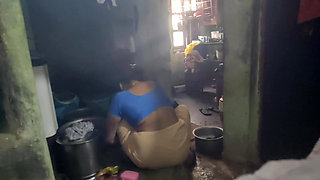 Hot women in bathroom show his body