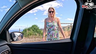 German blonde Tourist Milf picked up for Car Sex