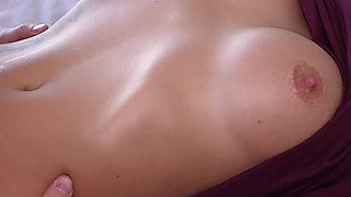 Quick Sex with a Hot Guy From a Dating App