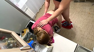 Steamy kitchen bang session with my hotwife Yanmachel in our palace