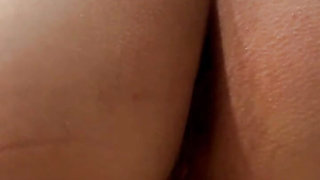 Do you want to watch me masturbate? Female orgasm. 4K 60FPS