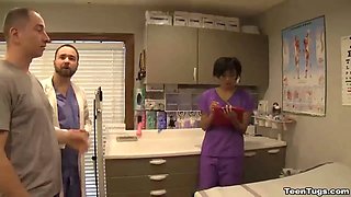 Teen-Sexy nurse cum extraction