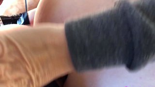 Amateur anal hardcore on a bed