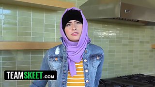 Arab tramp with hijab jacks for her boyfriend and then gets on her knees & guzzles his manhood