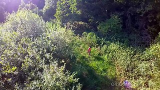 Accidental meeting in the woods leads to Doggy Style screw