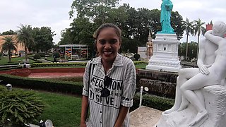 Thai girlfriend day out and sex at home