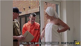 Mackenzie Page And Sam Bourne - Milf Neighbour Was So Horny So She Fucked A Robber And Sucked His Cock