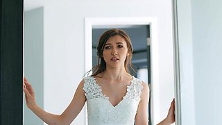 Maya Woulfe and Reagan Foxx like sharing a big one