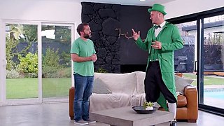 PenthouseGold - Ruby Moon