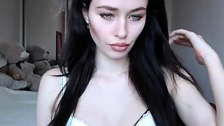 Amateur Webcam Teen Masturbates And Teases