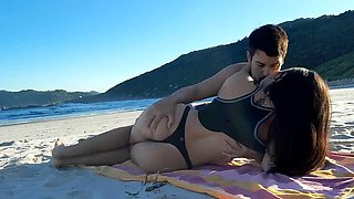Amateur Latina Teen Couple Fucking on Public Beach - Big Booty Bikini Sex