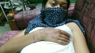 Sexy desi Indian woman with giant udders in steamy videos