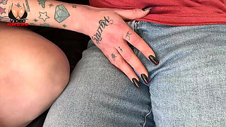 Tattooed All Over Her Body, This MILF Will Swallow It All Without Leaving a Single Drop!