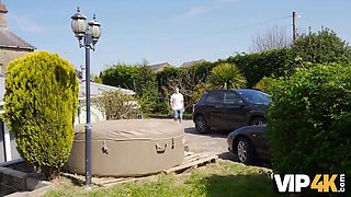 Vip4k. horny cougar likes my sloppy laundry!