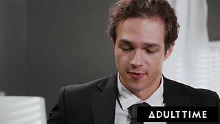 Horny Tattooed GILF Ruby Lynne sex story