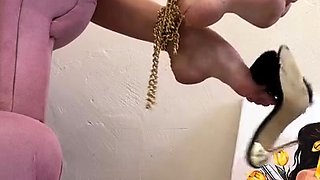 Swan Feet aka swanfee OnlyFans - I’ll dangle high heels