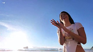 Sky Moon hot solo on the beach