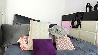 Webcam milf with breast milk live hardcore masturbate