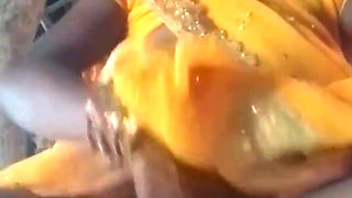 Bhabhi Is Showing Her Pussy in Yellow Saree, I Inserted My Finger and Took Out Water