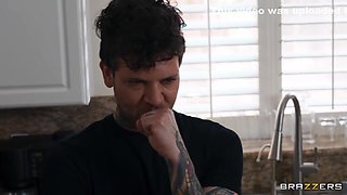 Gets Caught Masturbating By Her Roommate - Small Hands And Cubbi Thompson