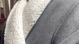 Pissing Pussy on the Toilet Sexy Hana Chan Cute Girl Petite