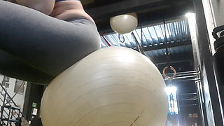 Horny Girl Squirt Naked at the Gym