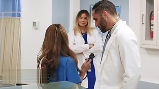 BABES - Sexy Doctor Blair Williams keeps her pateints happy