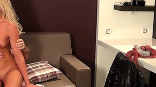 Diora Cooper - Russia - Casting