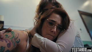 Heavy-breasted bi mommy convinces GF for threesome orgy