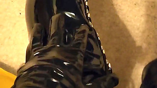 Tell Mistress Jessica how much of a boot slut you are