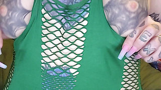Chubby slut fucks new monster cock The Hydra! Hard Fucking, masturbation, monster cock.